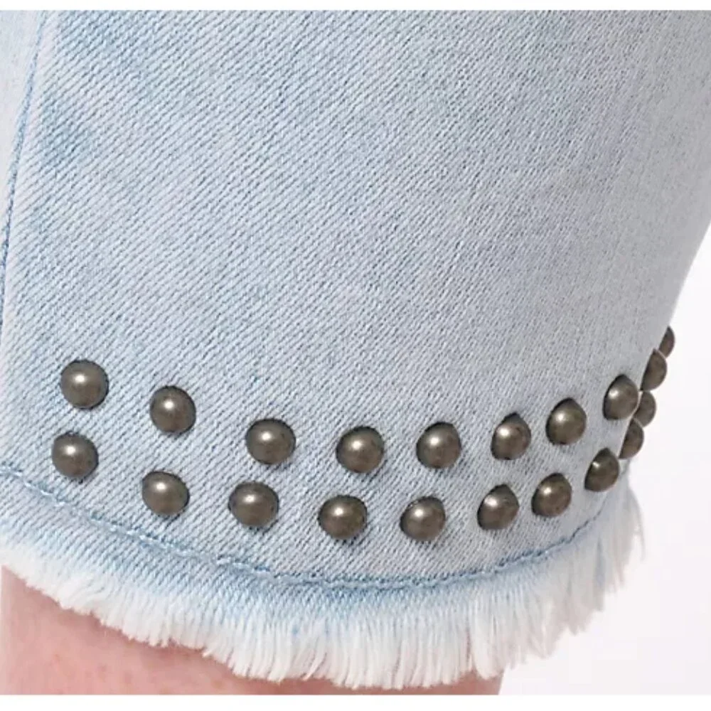 NEW Isaac Mizrahi Live! Regular Indigo True Denim Slim Jean w/ Stud Detail Sz 10 - Picture 4 of 5